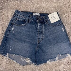Curve love Abercrombie & Fitch High-Rise dad Shorts